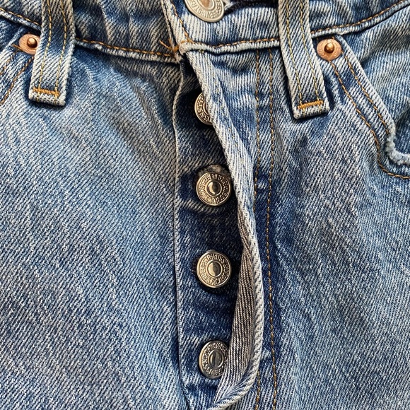 Levi's High Rise Denim Jeans with Frayed Hem - Picture 4 of 4